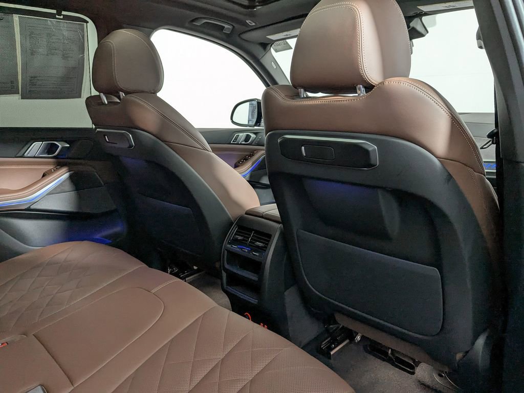 Certified 2024 BMW X5 xDrive40i w/ Executive Package image 43
