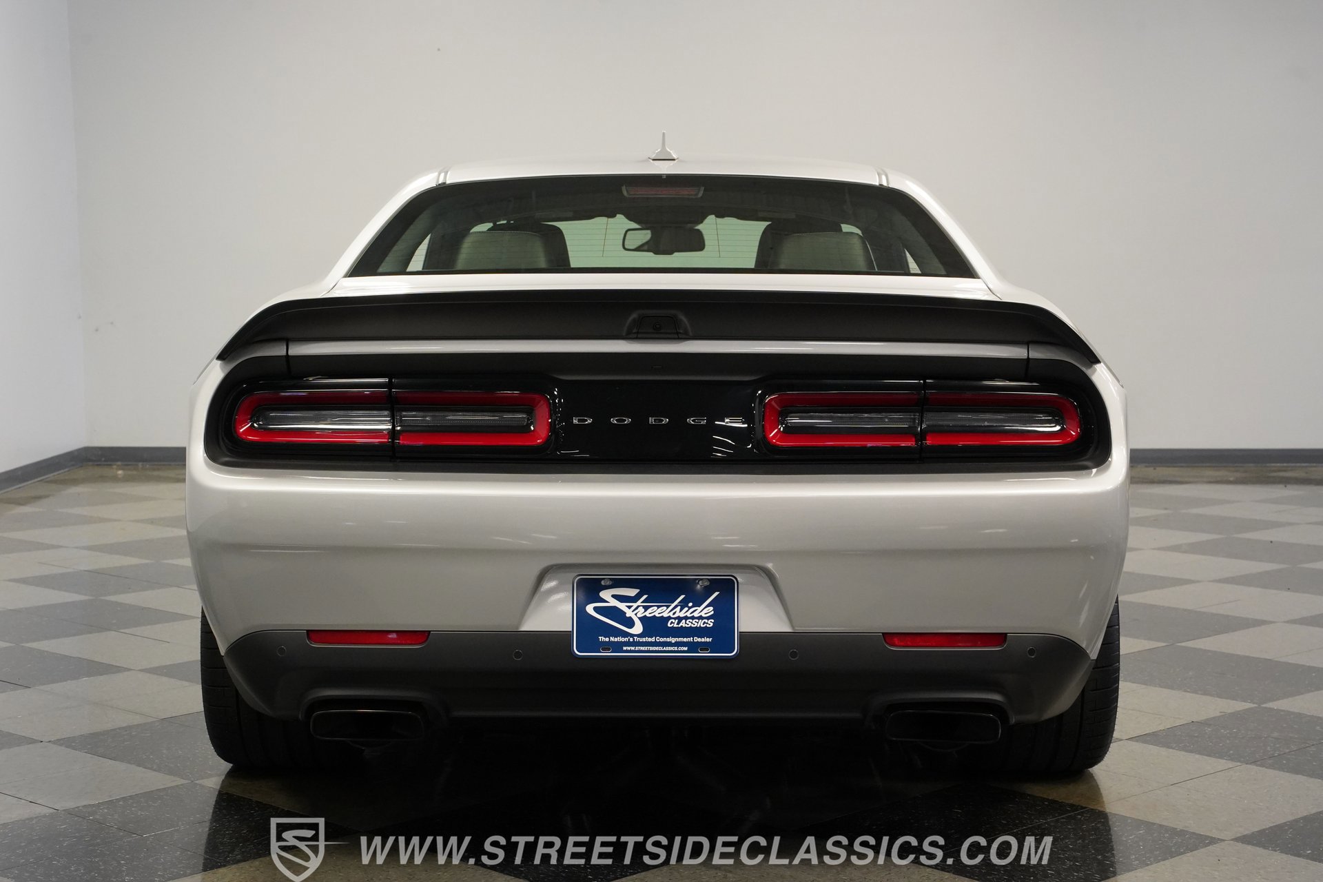 Used 2023 Dodge Challenger SRT Hellcat RWD image 11