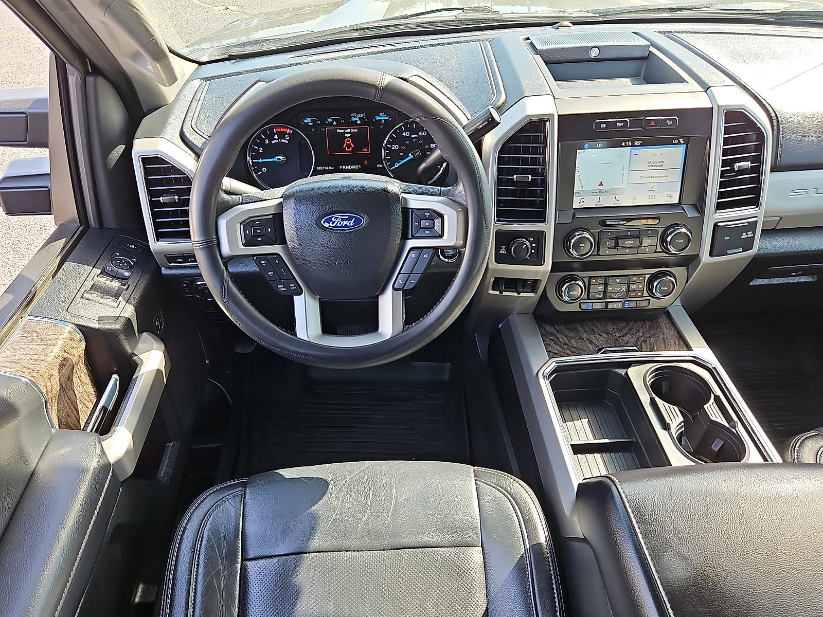 Used 2019 Ford F350 Lariat w/ Lariat Ultimate Package AWD/4WD image 12