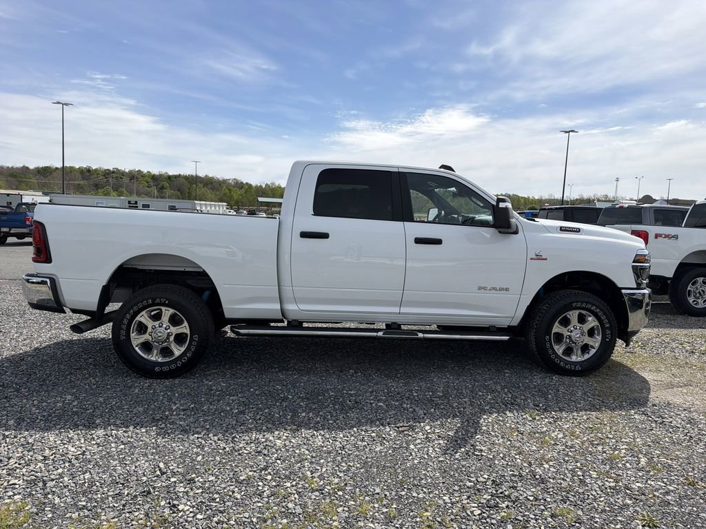Used 2025 RAM 2500 Big Horn AWD/4WD image 5