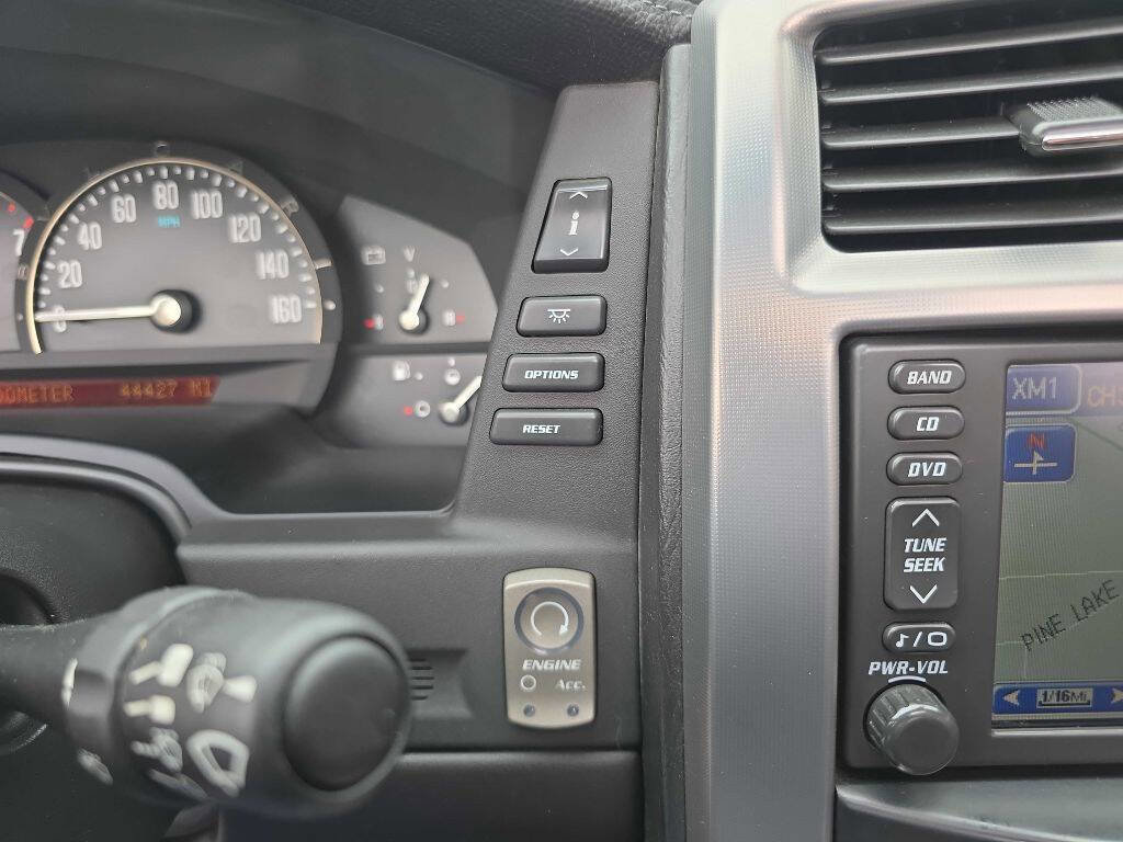 Used 2008 Cadillac XLR V image 22