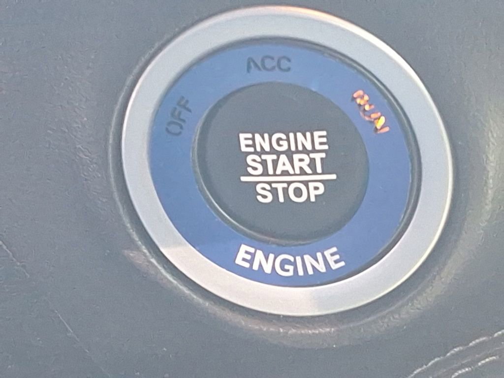 Used 2023 Dodge Challenger R/T w/ Plus Package image 33