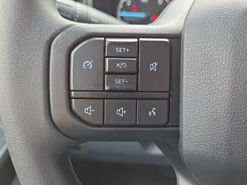 New 2026 Ford F250 XLT w/ FX4 Off-Road Package AWD/4WD image 34