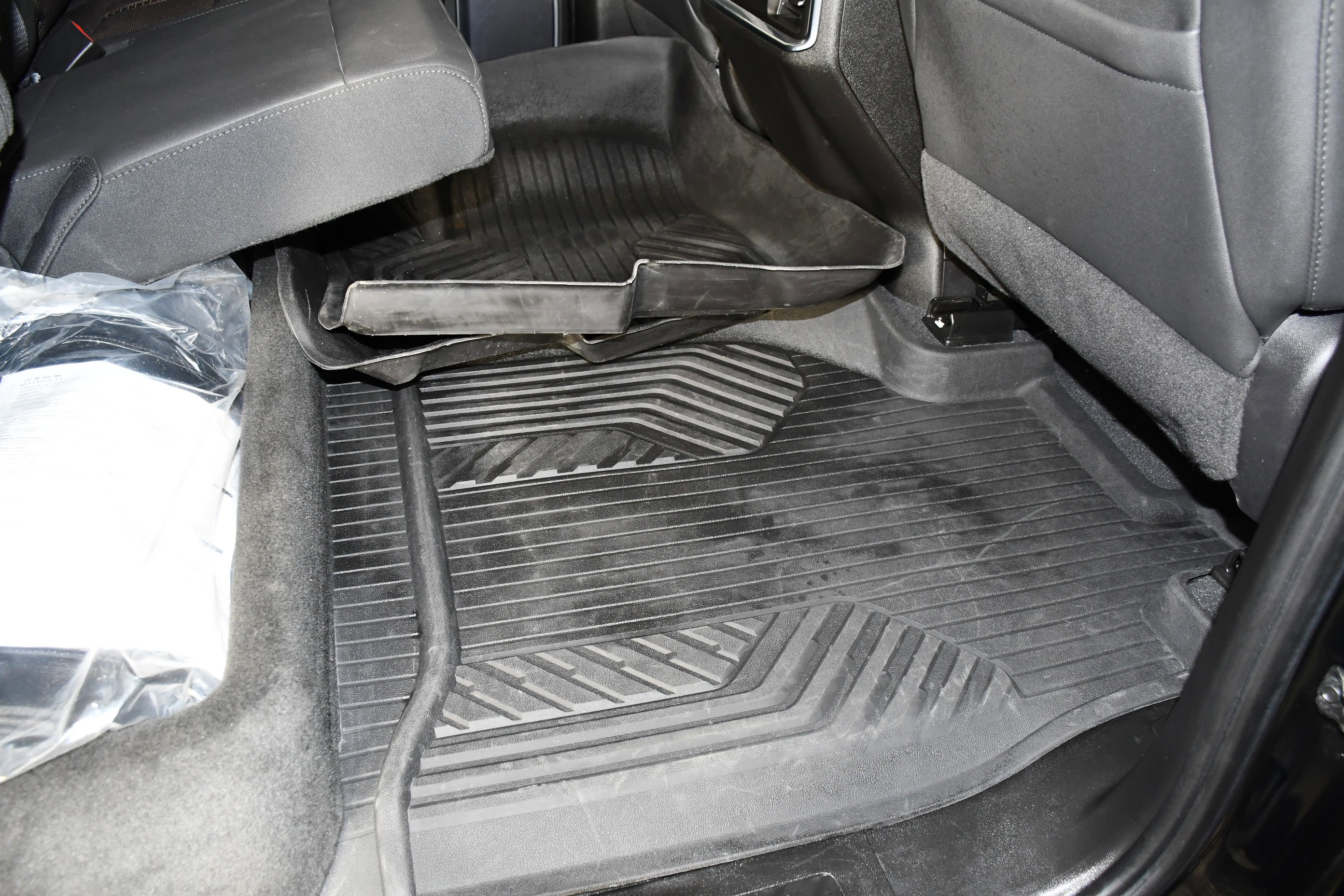Used 2024 Chevrolet Silverado 3500 High Country w/ High Country Premium Package AWD/4WD image 53