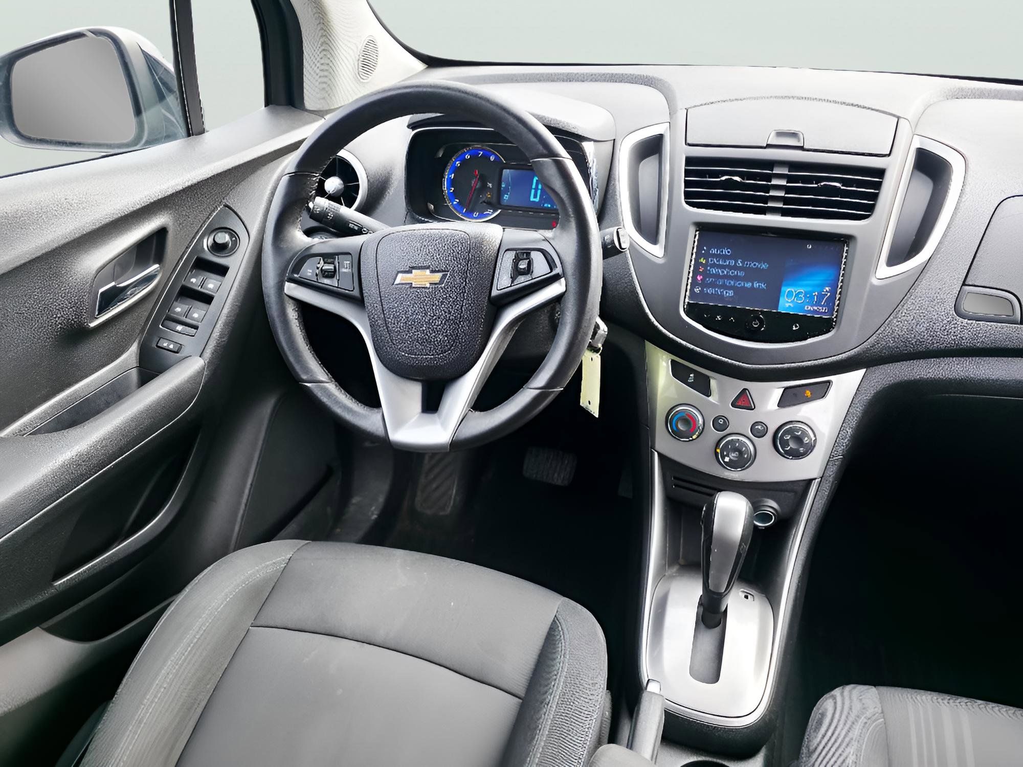 Used 2016 Chevrolet Trax LT image 14
