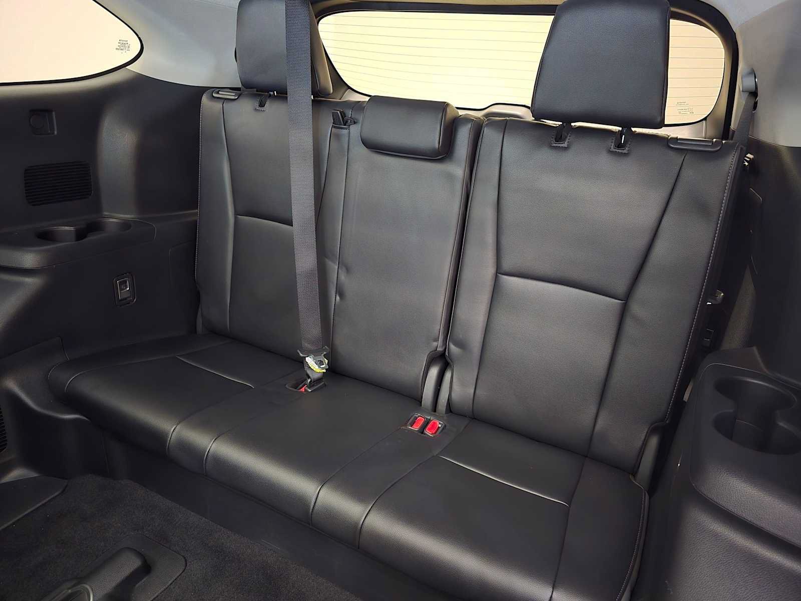 Certified 2025 Toyota Highlander Platinum AWD/4WD image 25