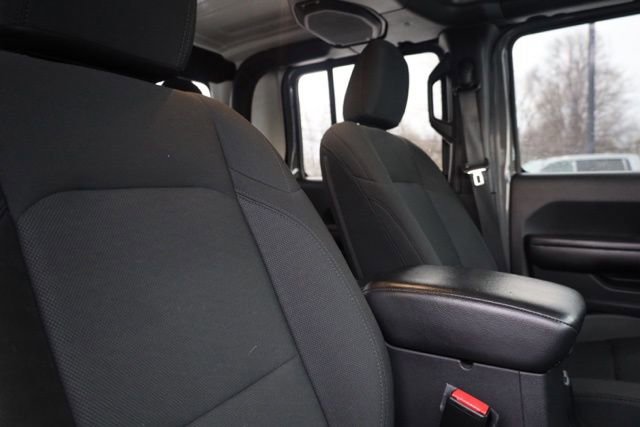Used 2021 Jeep Gladiator Willys image 35