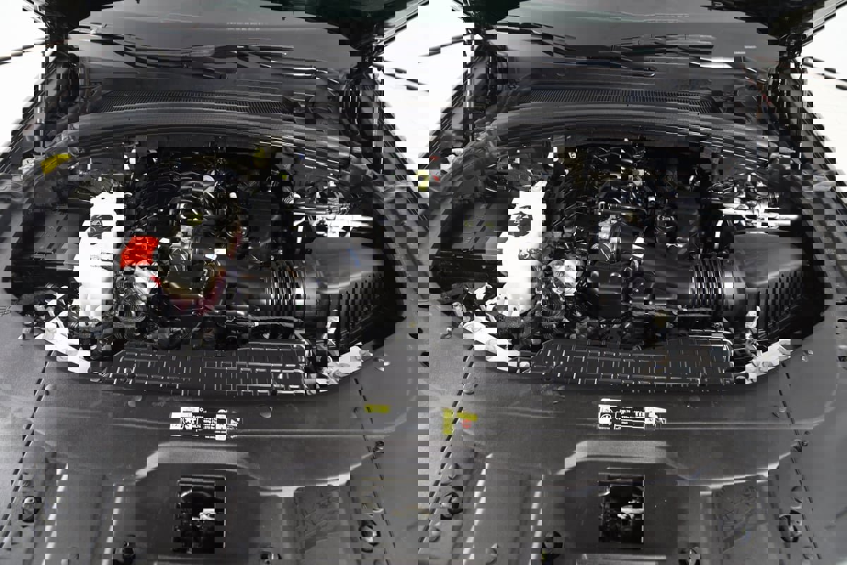 Used 2023 Jeep Grand Cherokee Laredo X image 46