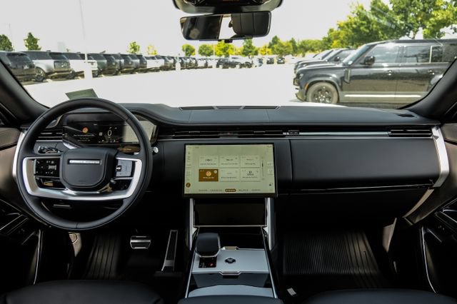 New 2026 Land Rover Range Rover SE AWD/4WD image 17