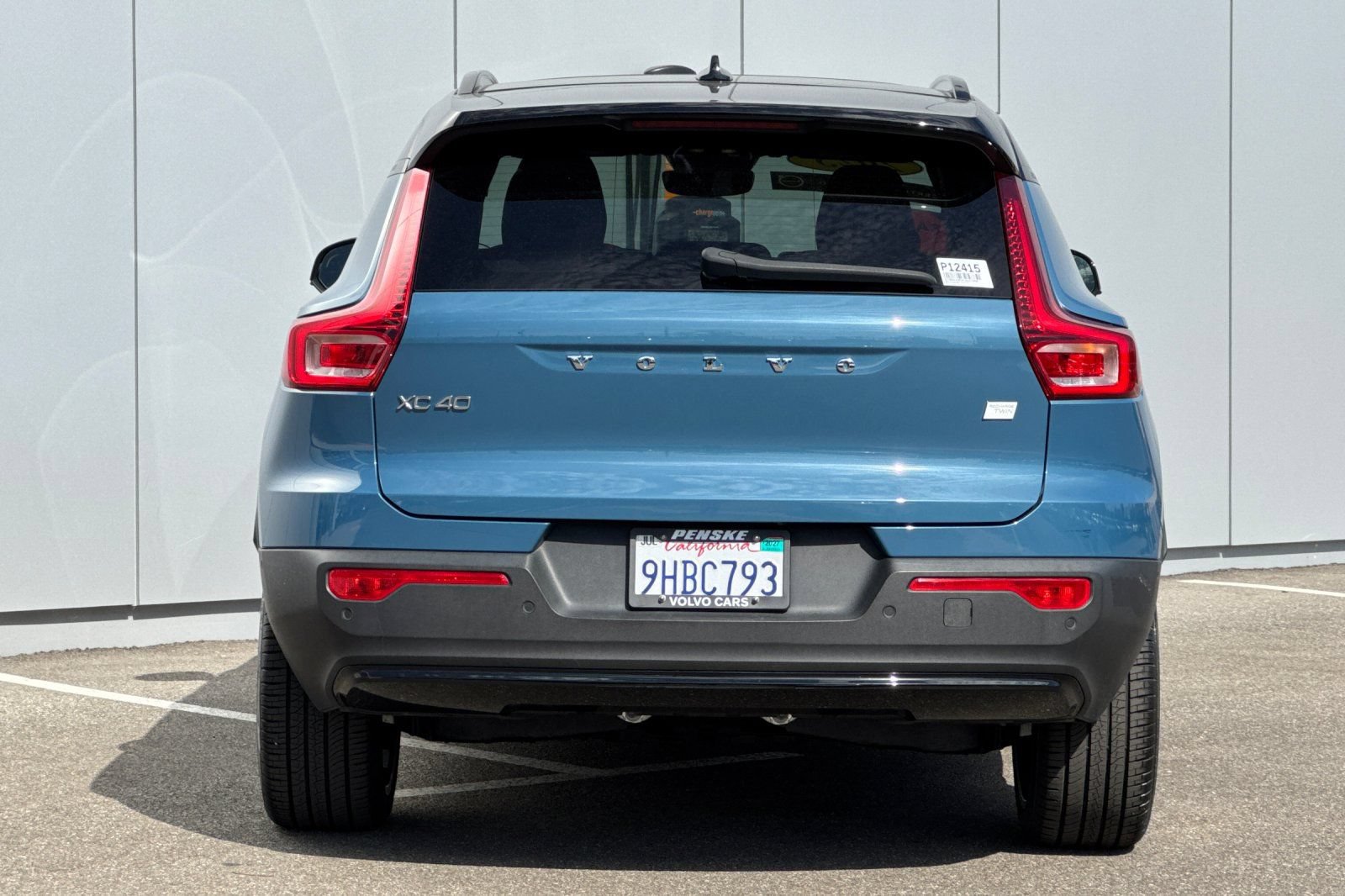 Used 2023 Volvo XC40 Recharge Ultimate AWD/4WD image 4