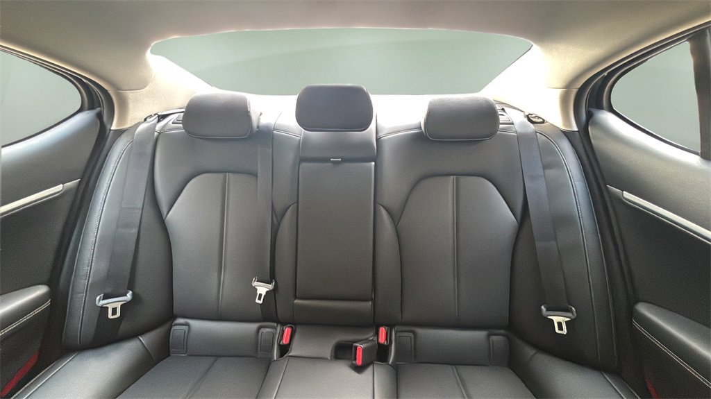 New 2026 Genesis G70 2.5T image 22