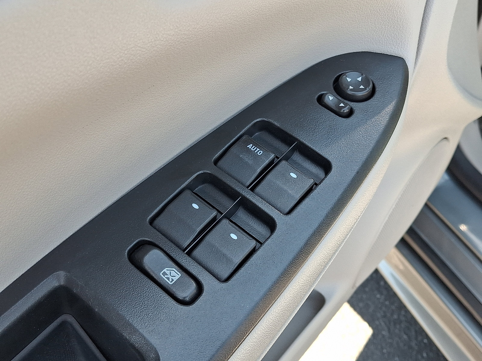 Used 2009 Chevrolet Impala LS FWD image 15