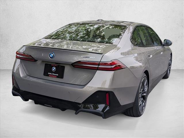 New 2026 BMW i5 eDrive40 w/ M Sport Package image 2