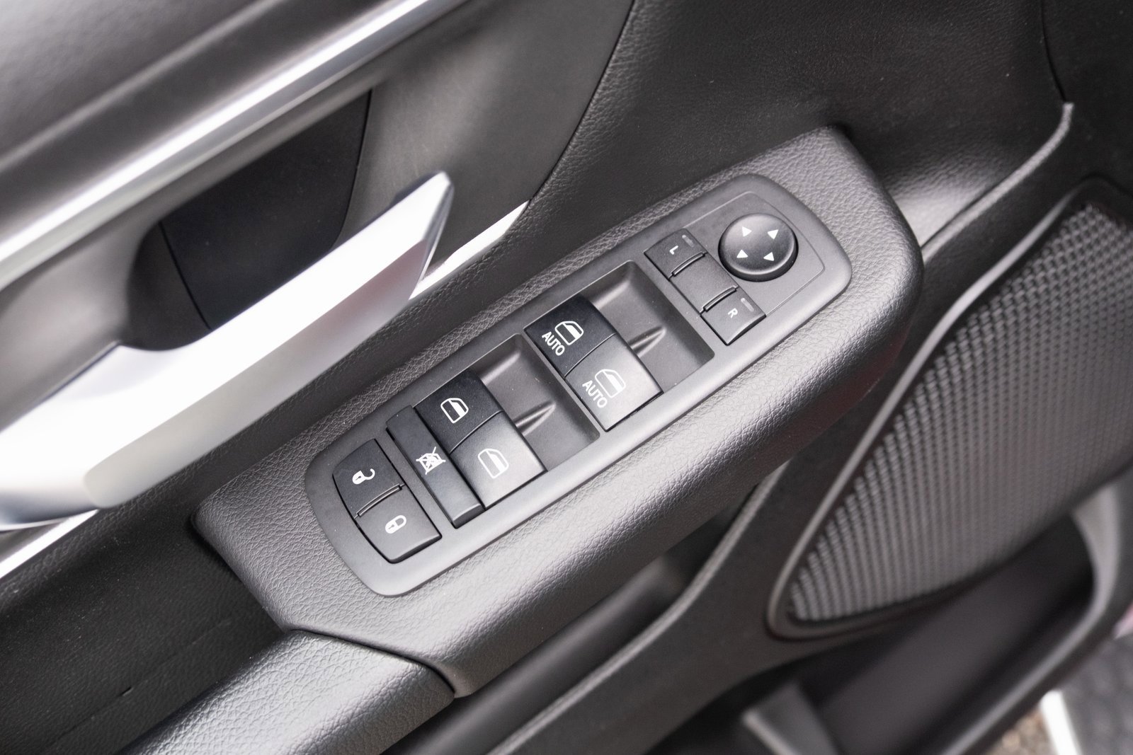 Used 2019 RAM 1500 Big Horn image 16