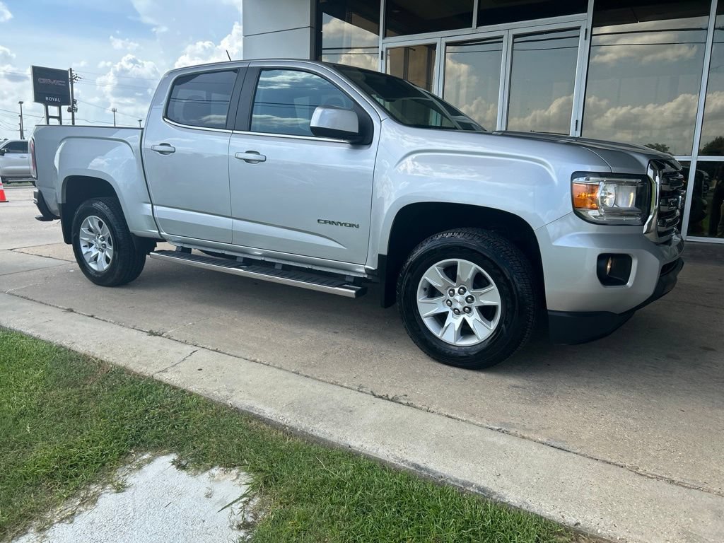 Used 2018 GMC Canyon SLE w/ SLE Convenience Package RWD image 2