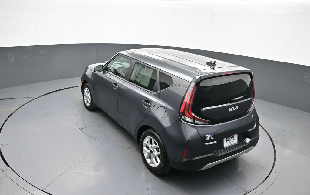 Certified 2025 Kia Soul S FWD image 39