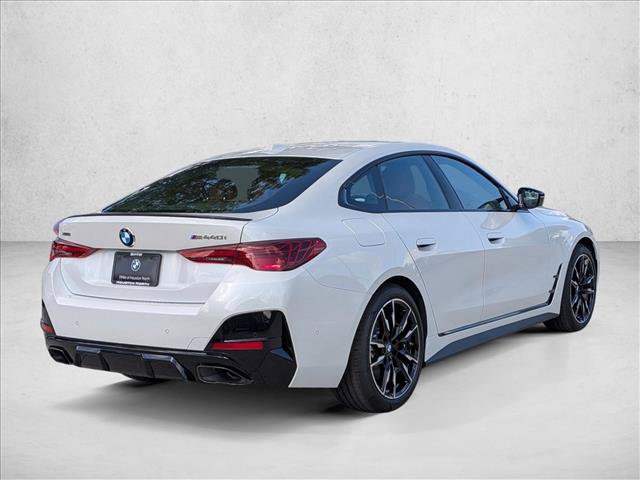 New 2026 BMW 440i xDrive w/ Premium Package AWD/4WD image 2