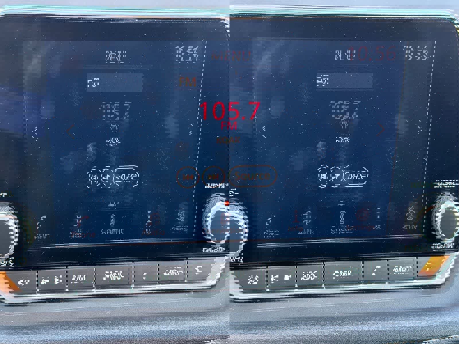 Used 2023 Nissan Rogue S image 18