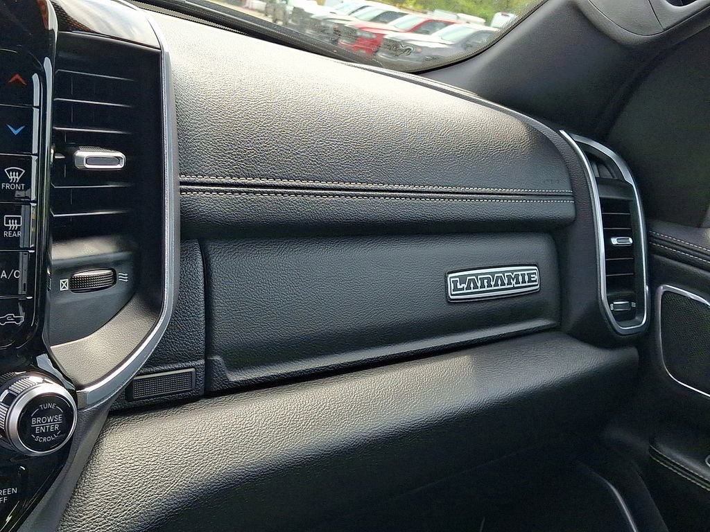 Used 2022 RAM 1500 Laramie AWD/4WD image 27