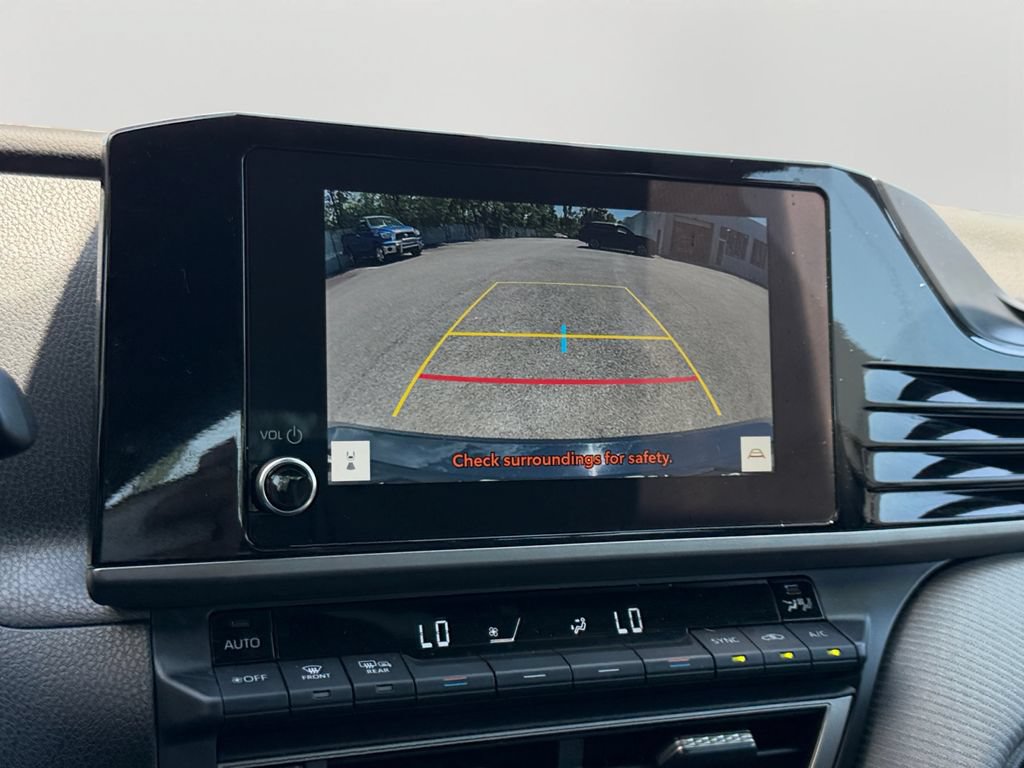 Used 2026 Toyota Camry SE FWD image 26