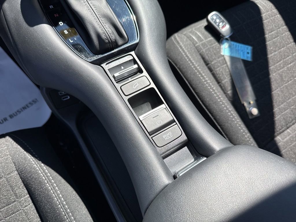 Used 2025 Honda HR-V LX image 20