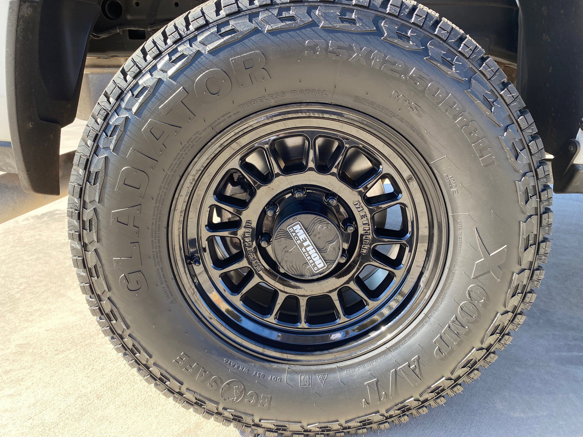 Used 2024 RAM 2500 Big Horn w/ Off Road Package image 6