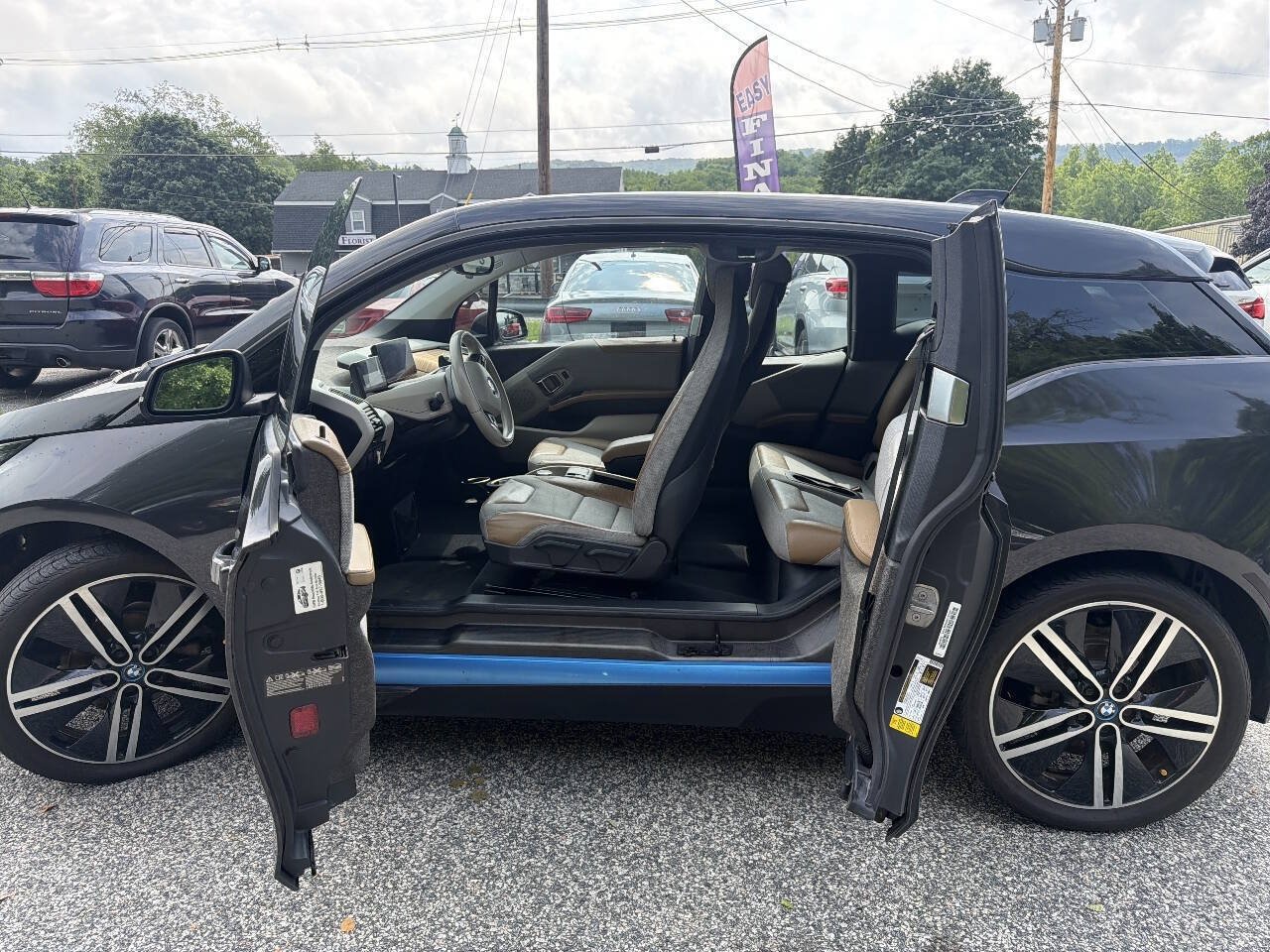 Used 2015 BMW i3 RWD image 11