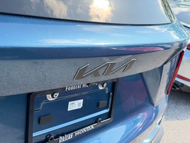 Used 2025 Kia Sorento EX AWD/4WD image 16