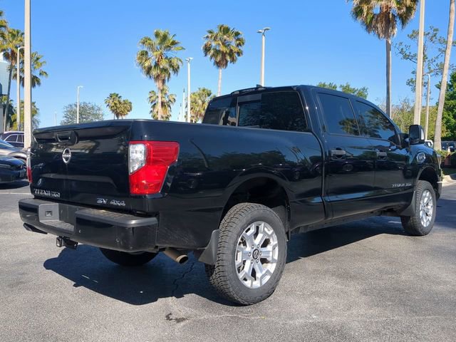 Used 2024 Nissan Titan SV w/ SV Convenience Package image 5