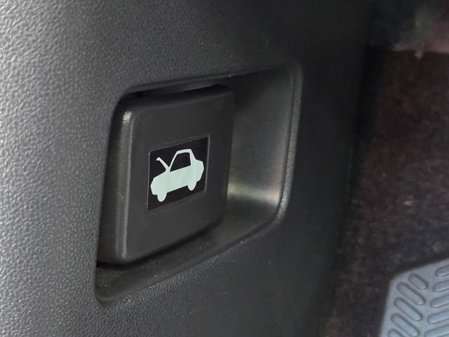 Used 2023 Honda HR-V Sport image 20