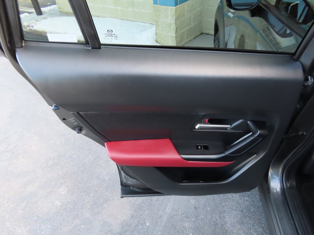 Used 2025 MAZDA CX-50 AWD 2.5 Hybrid w/ Premium Pkg image 27