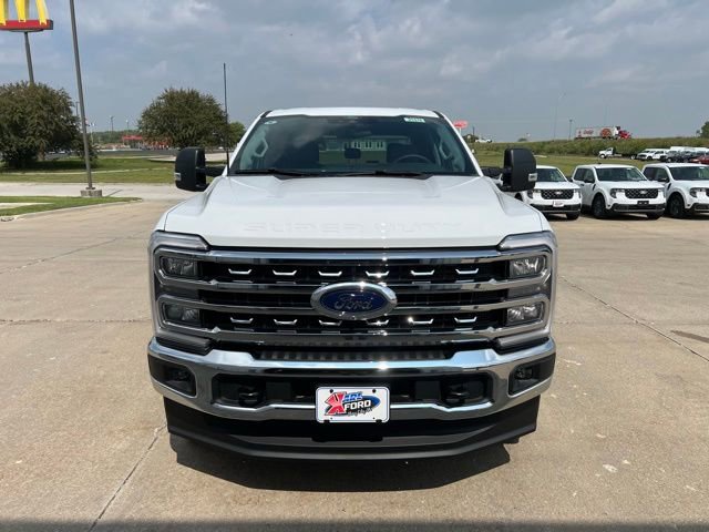 New 2026 Ford F250 4x4 Crew Cab Super Duty image 4