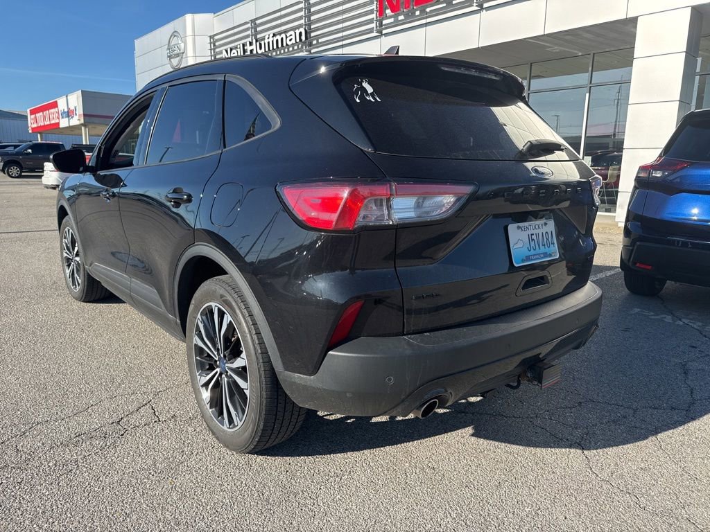 Used 2022 Ford Escape SEL w/ SEL Stealth AWD Package image 4