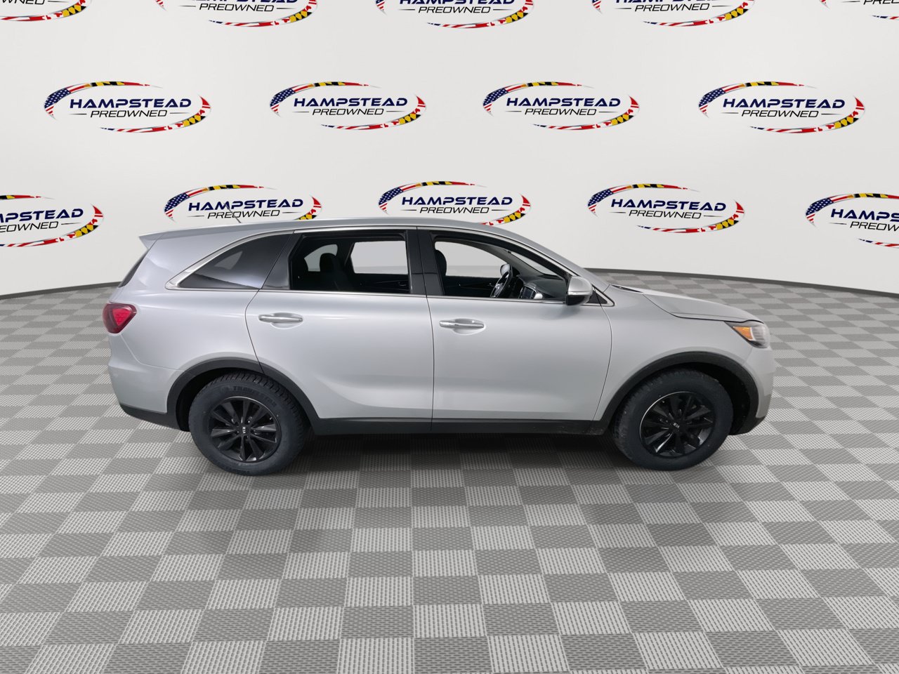 Used 2020 Kia Sorento LX AWD/4WD image 10