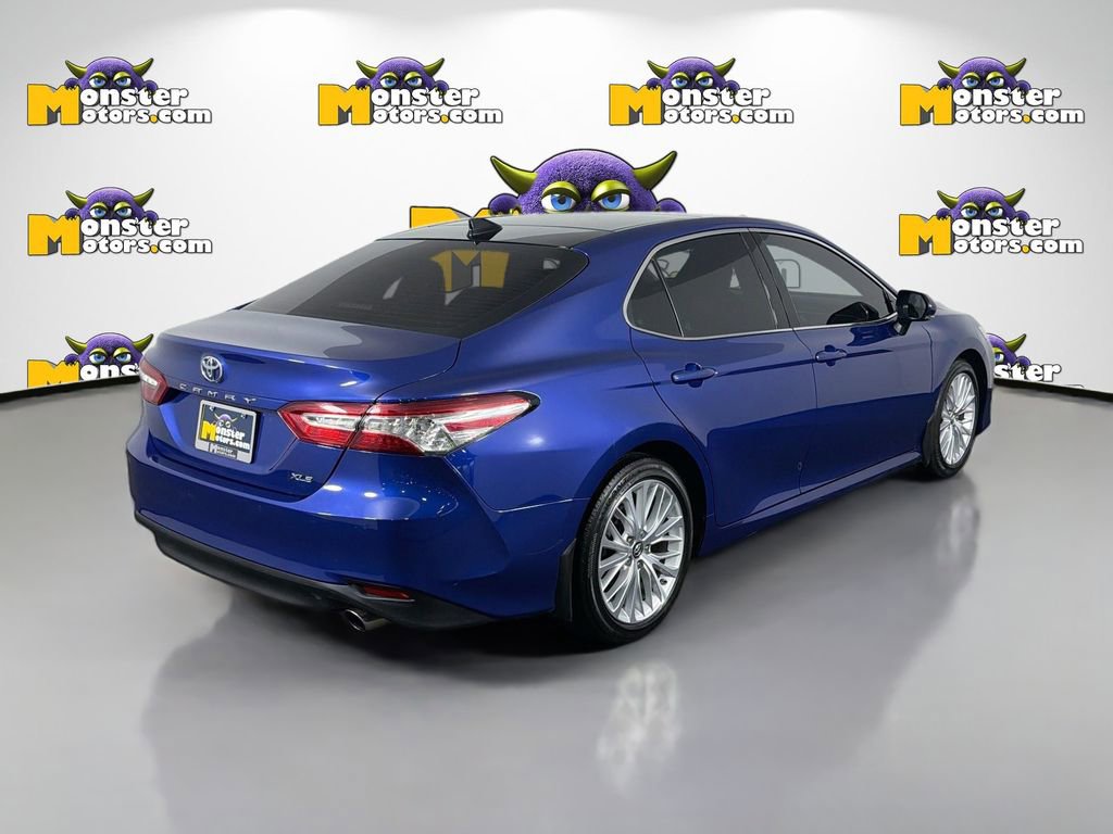 Used 2018 Toyota Camry L image 5