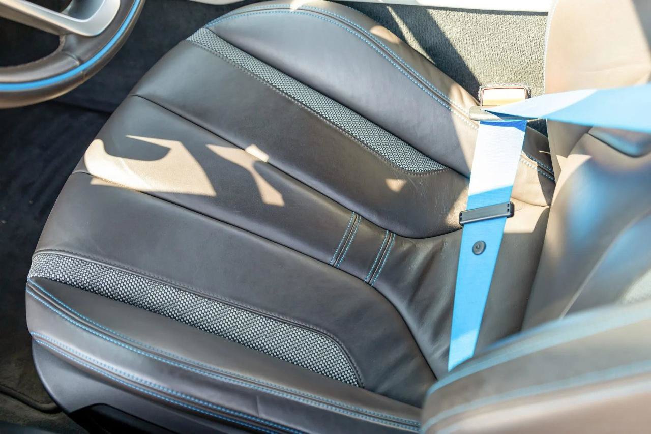 Used 2014 BMW i8 AWD/4WD image 28