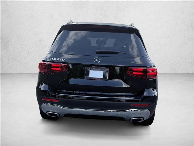 New 2025 Mercedes-Benz GLB 250 image 6