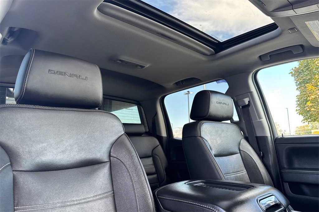 Used 2018 GMC Sierra 1500 Denali w/ Denali Ultimate Package image 17