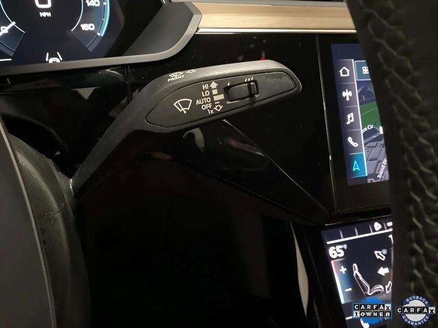 Used 2024 Audi Q8 e-tron Premium image 44