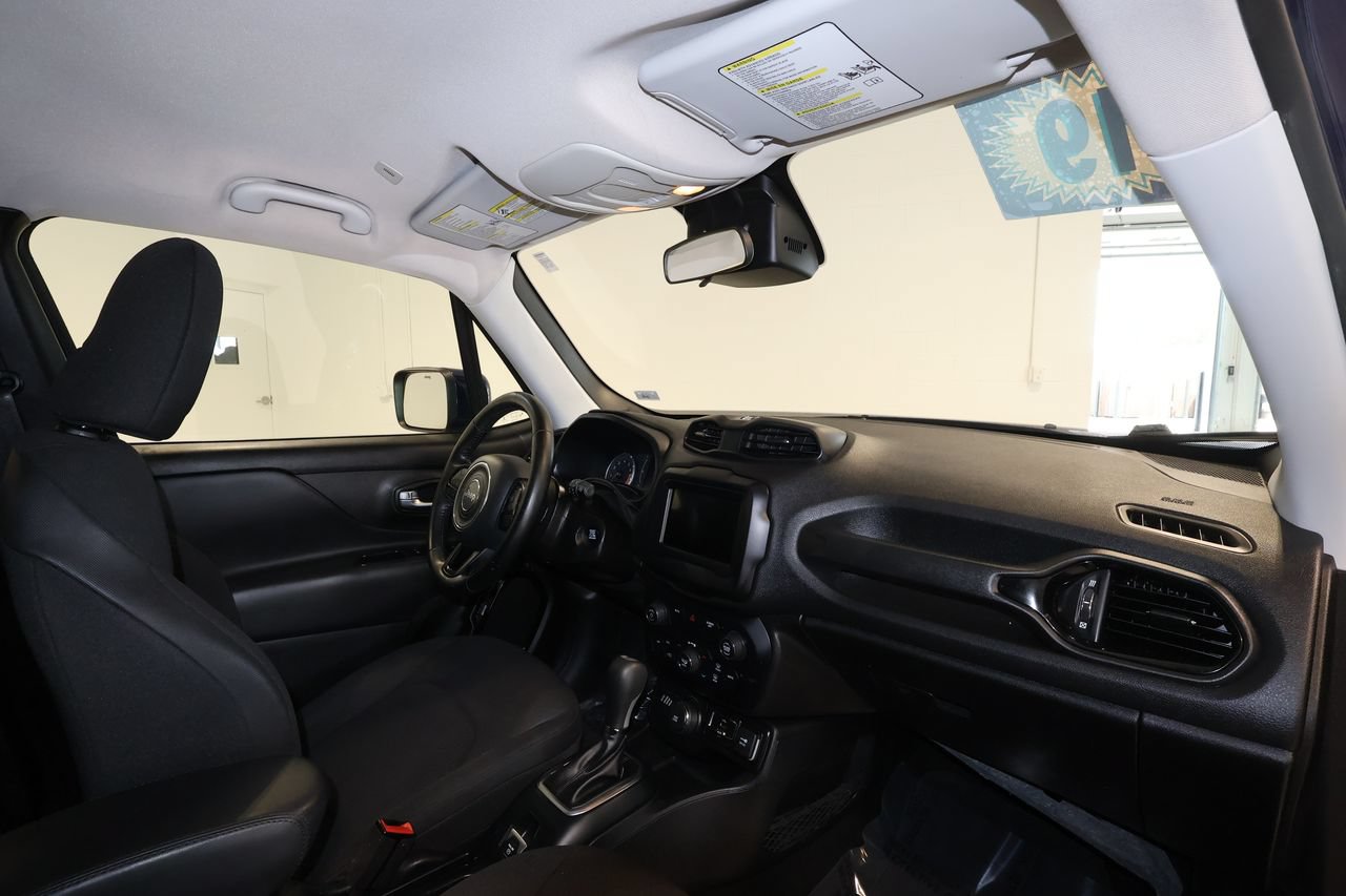 Used 2019 Jeep Renegade Altitude w/ Quick Order Package 2XM AWD/4WD image 27