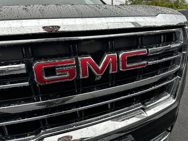 Used 2023 GMC Yukon SLT w/ SLT Premium Package AWD/4WD image 10