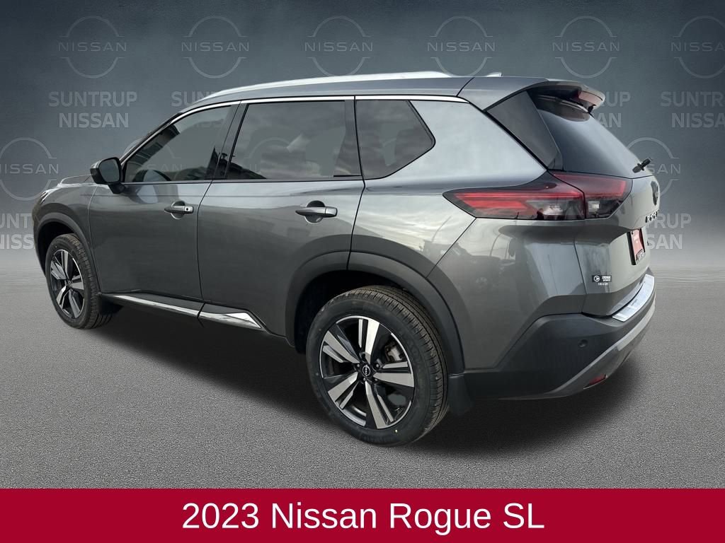 Used 2023 Nissan Rogue SL video 3