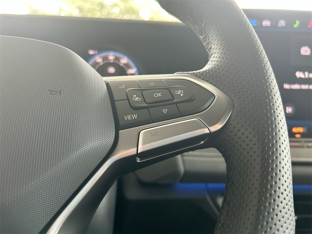 New 2026 Volkswagen Tiguan SE R-Line image 19