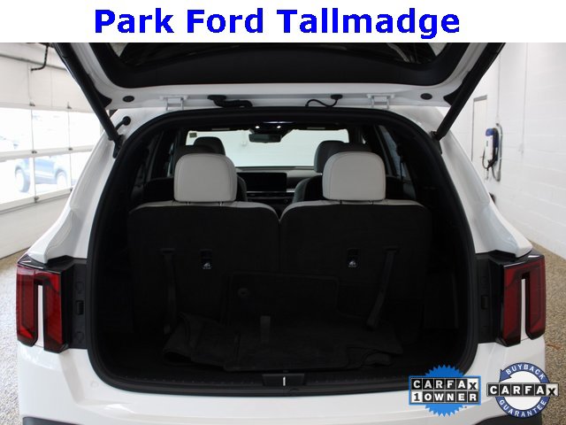 Used 2025 Kia Sorento SX Prestige image 5