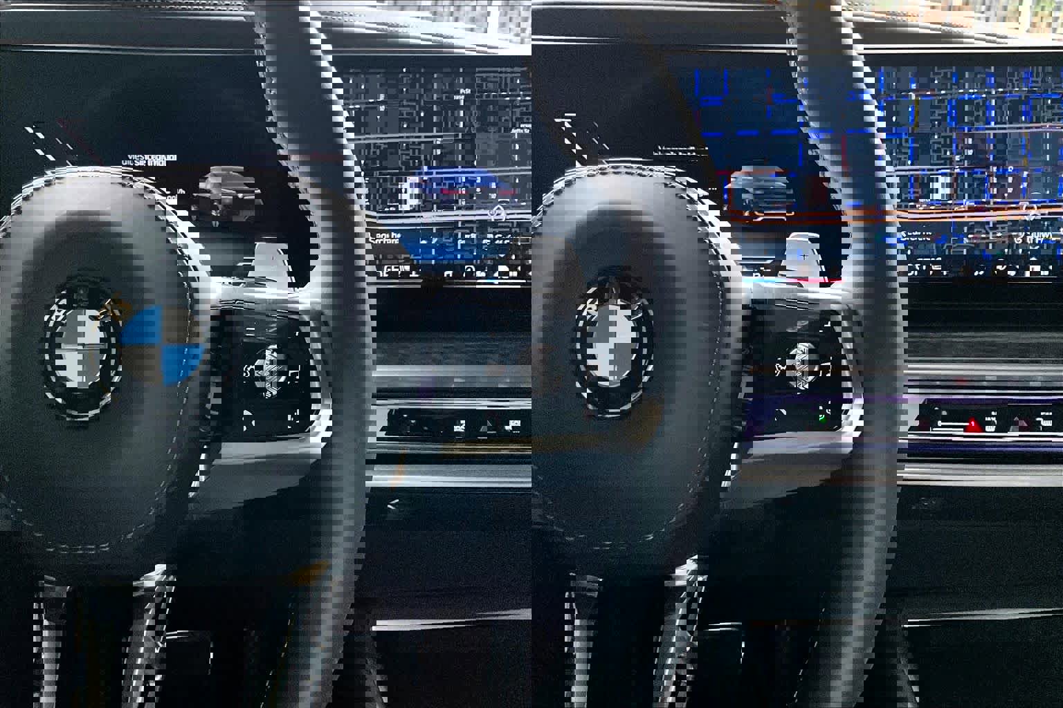 Used 2025 BMW 740i image 24