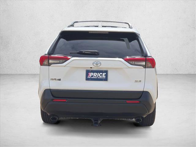 Used 2019 Toyota RAV4 XLE FWD image 7