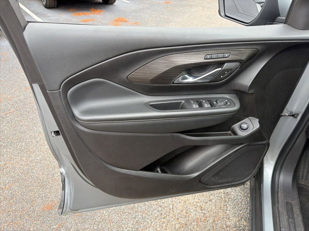 Certified 2024 GMC Terrain SLT image 54