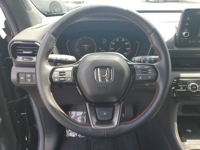 Certified 2025 Honda Pilot TrailSport image 29