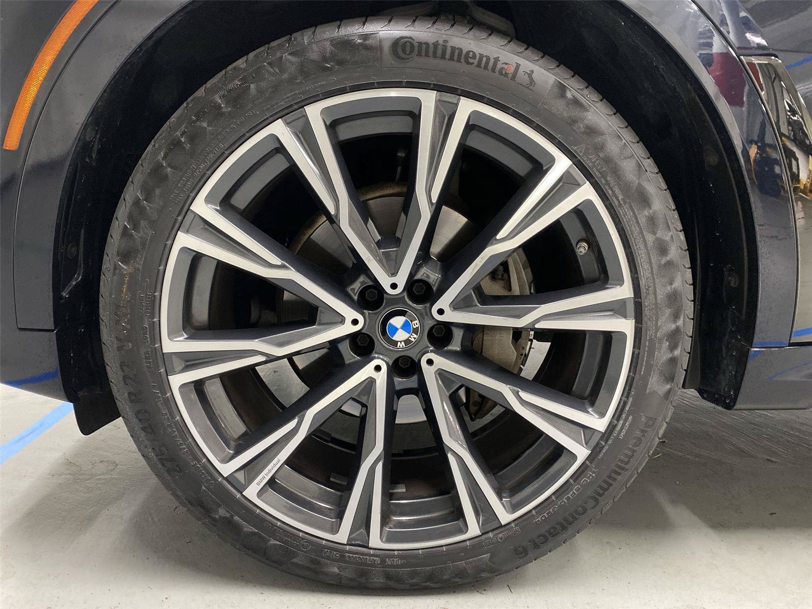 Used 2021 BMW X7 xDrive40i w/ M Sport Package AWD/4WD image 23