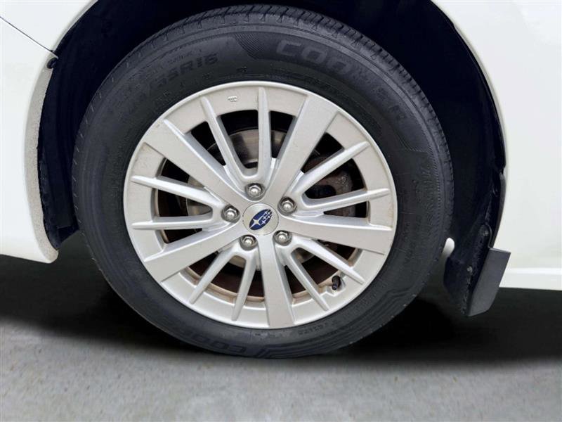 Used 2018 Subaru Impreza 2.0i Premium image 16